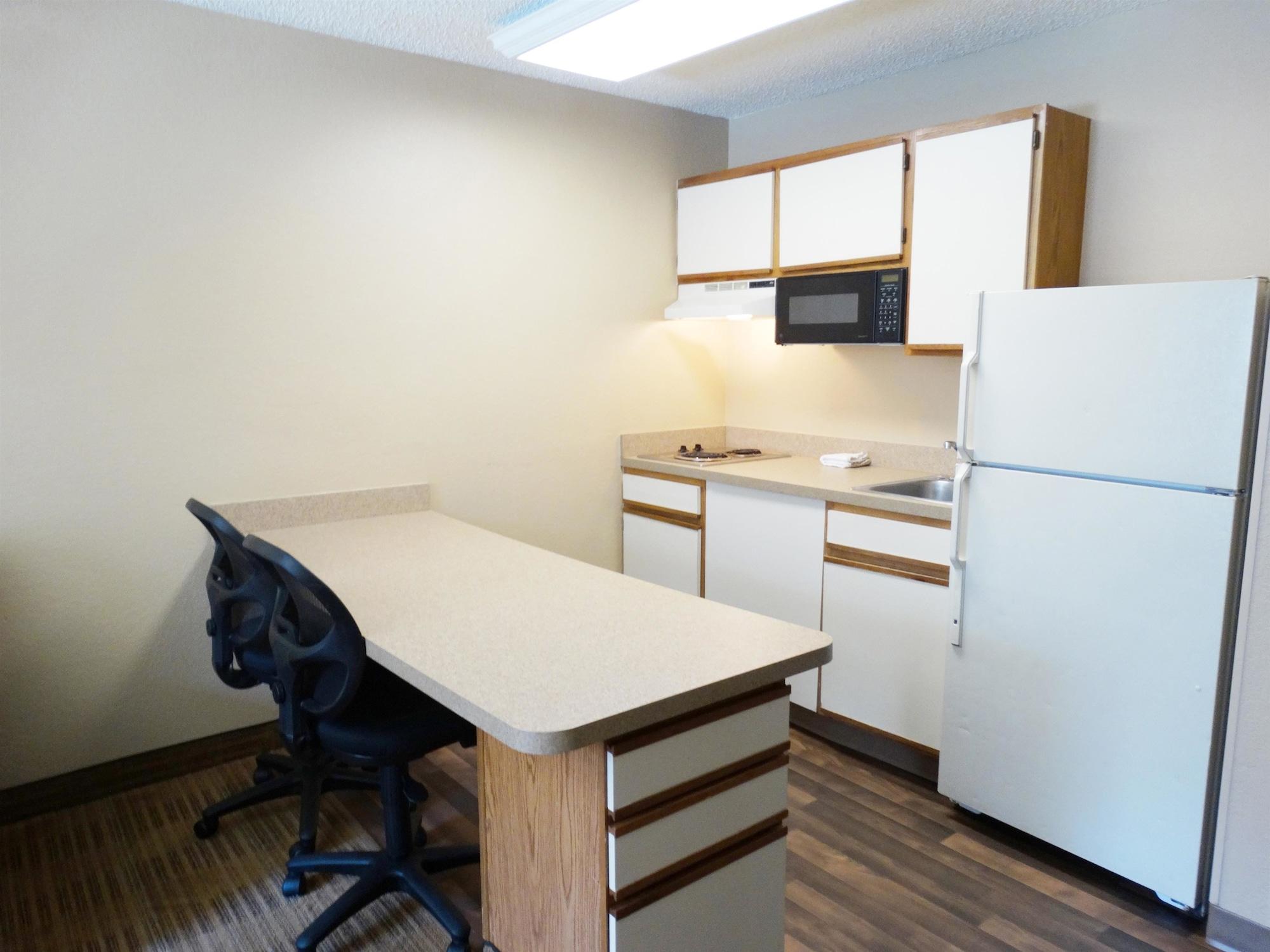 Extended Stay America Select Suites - Jacksonville Salisbury Rd Southpoint Bagian luar foto