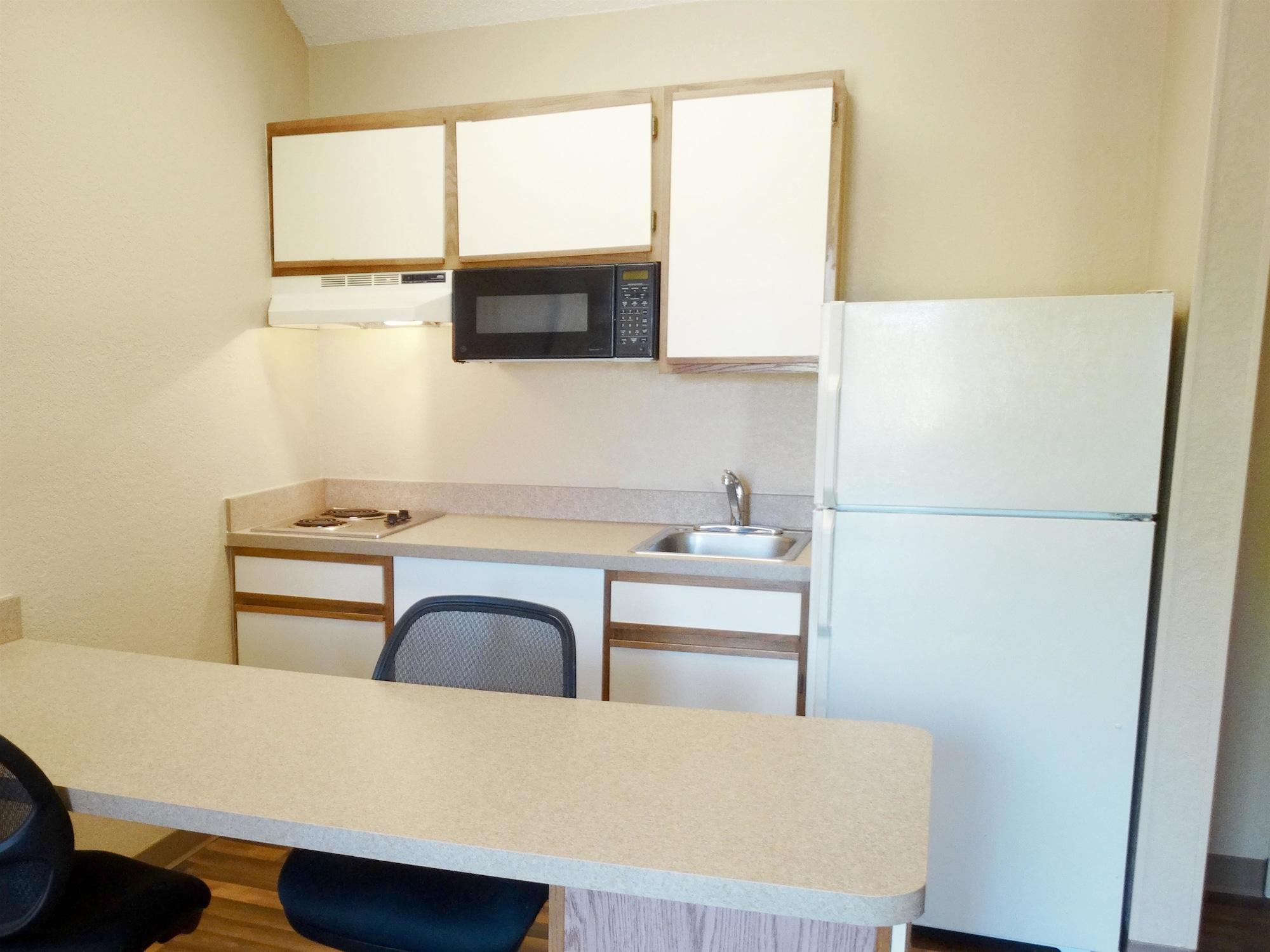 Extended Stay America Select Suites - Jacksonville Salisbury Rd Southpoint Bagian luar foto