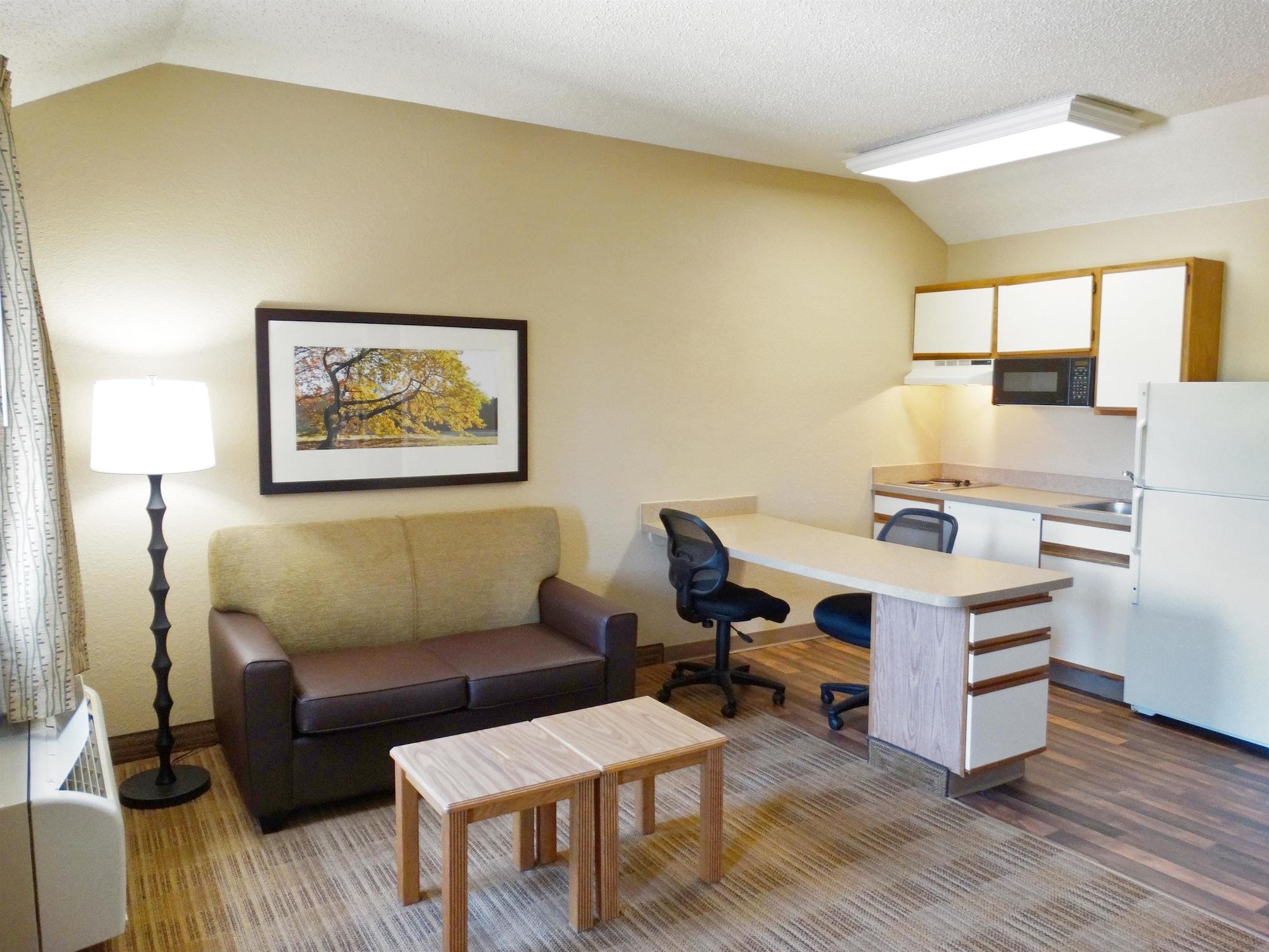 Extended Stay America Select Suites - Jacksonville Salisbury Rd Southpoint Bagian luar foto