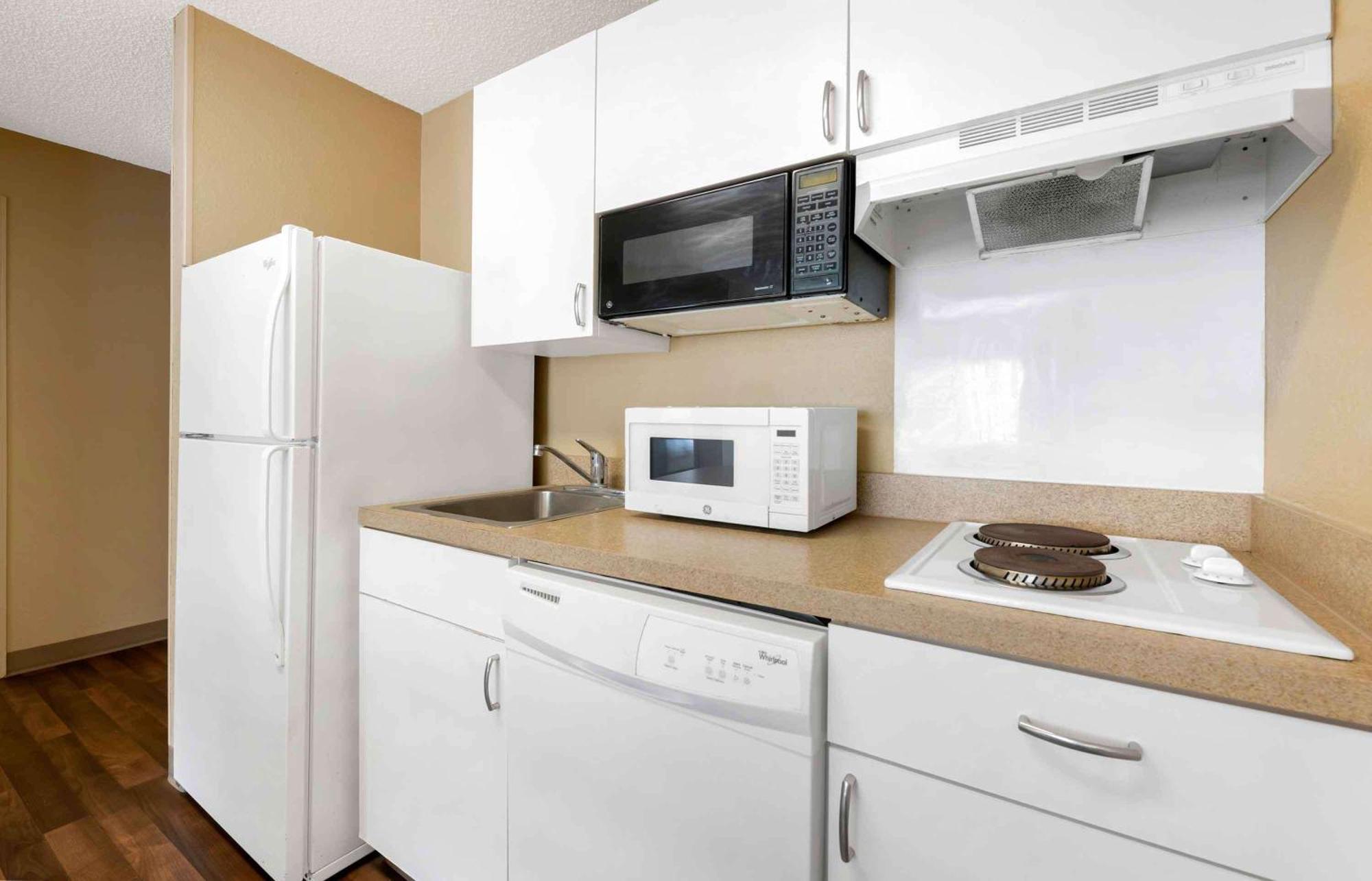 Extended Stay America Select Suites - Jacksonville Salisbury Rd Southpoint Bagian luar foto